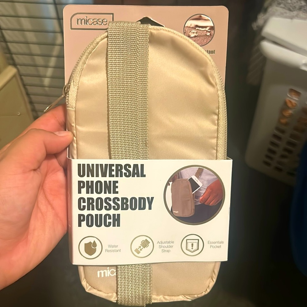 Cross body pouch